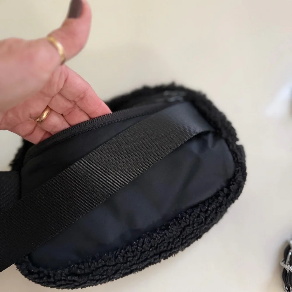 lululemon athletica Black Sherpa Crossbody Bag
